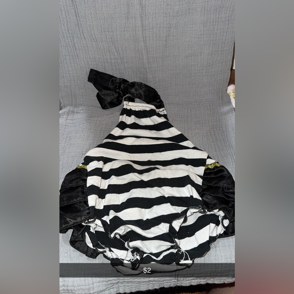Baby clothes